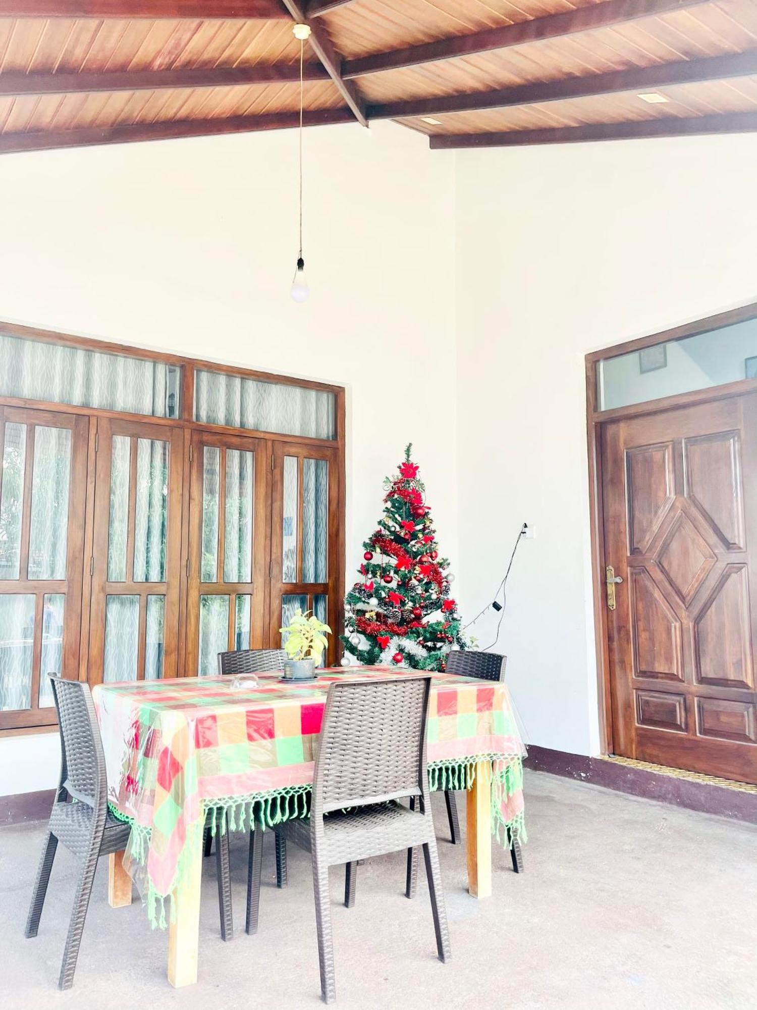 Sebastian Family Villa Negombo Esterno foto